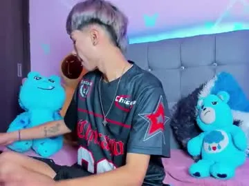 Avatar of playboy_bunnyy