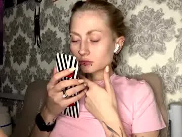 porshes — GOAL: Make me Cum from you [34 tokens remaining] Make Martha feel the best #blonde #teen #feet #young #lovense