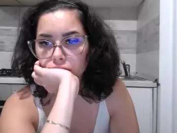 prettyjulliette — #naked #pvtopen #bigass #smallboobs #shaved #longnails #lipsbig #chubby #playpussy #