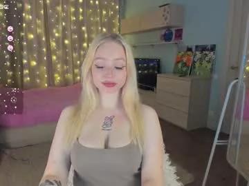 prettyyy_selena from Chaturbate is Freechat