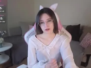 rainybella — oil on my boobs [120 tokens left] #new #young #shy #natural #18