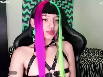 Avatar of roxy_toxic