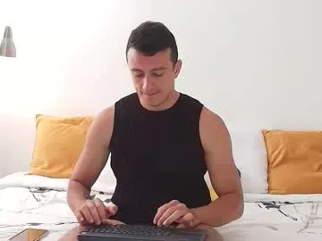 ryamcoast — #lovense #cum #straight #ass #bigdick Hello, thank you for coming, now help me to be great here, I want to dominate this page, come on!!