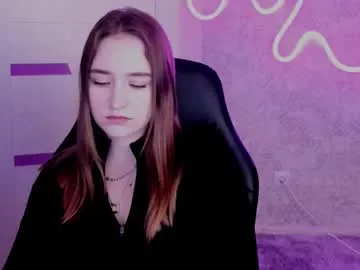 sara_rossse — off  shirt :)) [444 tokens left] Hi all ^--^  #new #18 #nonude #cute #shy #natural #skinny