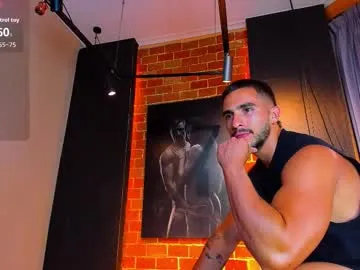 scottfischer_ — show cum  #lovense #muscle #bigcock #ass #cum [1000 tokens remaining]