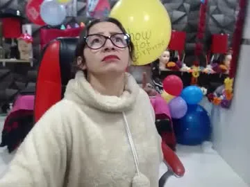 Avatar of sexy_mature_hot01