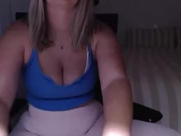 sexyskyee_ from Chaturbate is Freechat