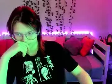 shy_elina01's avatar