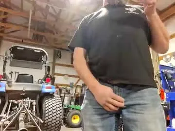 shyguycurious5 — Cum hang out in the shop with #daddy #dadbod #bush #hairy #cowboy #straight [1000 tokens remaining]