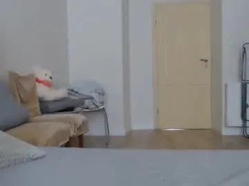 single_fox_4u's avatar