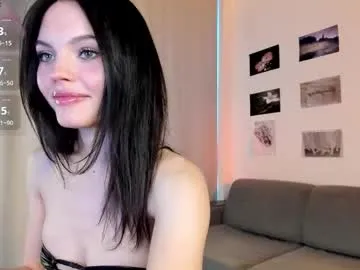 sofiasimons — Goal: suck and lick finger close to cam <3 Hello! My name is Sofia. #new #lovense #18 #skinny #teen   [41 tokens remaining]