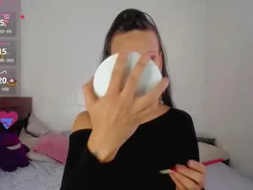 summer__xo — U wanna play whit this Nipples? [25 tokens left] Are u looking for ur Dreamy girly? #hairy #natural #feet #young #trans