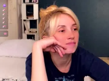 Avatar of super_peach_stream