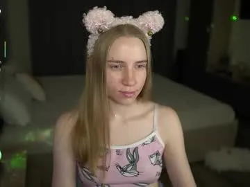 sweet__michelle — TOPLESS 5 MIN #18 #skinny #smalltits #pantyhose #hairy [289 tokens remaining]