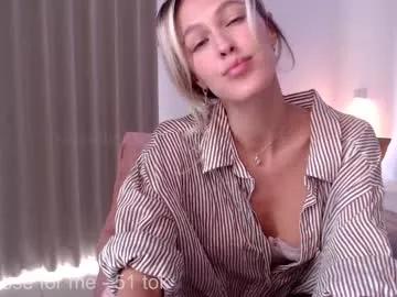 sweetboobss1 model from Chaturbate