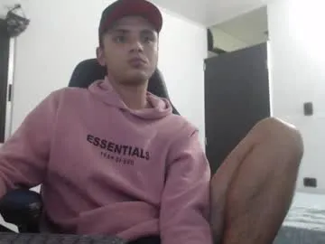 thomaas_bender — Thomaas_bender's room  #18 #feet #cum #bigcock  #smoke