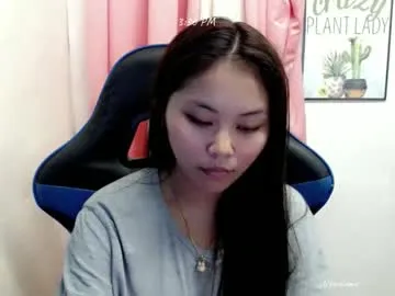 ur_small_girl — Hi I'm honey looking for fun and cum #Asian #Hairy #Pinay #Slut #Squirt [1495 tokens remaining]