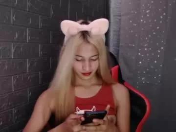 urasian_scarlet from Chaturbate is Freechat