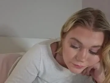 urfavcollegegirl — top off [722 tokens left]