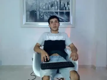 valen_and_paul_ — let's have fun in my room #latinos #bigcock #thin #new #sexy