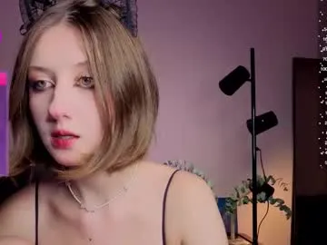 valerie_mooon — top off #18 #smalltits #lovense #teen #skinny [170 tokens remaining]