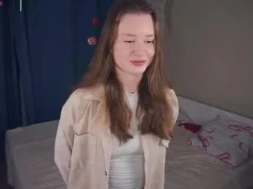 vanettakrupka — GOAL: " Play with my horny pussy " | #18 #new #shy #skinny #cute [0 tokens left]