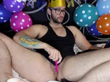 vann_helsing — CUM Show, pussy boy #hairy #ftm #transman #cum #pussyboy [1754 tokens remaining]