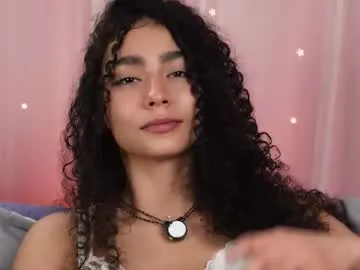 vicky_curly — I am #18 #new #teen - Goal:  If u like how I look today [111 tokens left] #lovense #squirt