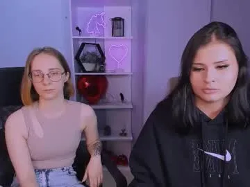 victoria_pretty_ — GOAL: dance [222 tokens remaining] Welcome to my room! #bigass #lovense #shy #teen #bigboobs