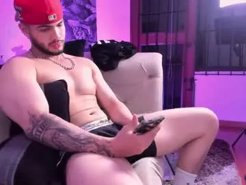 vincentblack_ — GOAL: Naked + Jerk [250 tokens remaining] Hi  #New Ready for fun, Ready for Fuck Follow me in me Social media #bigcock #cum #new #muscle #latino