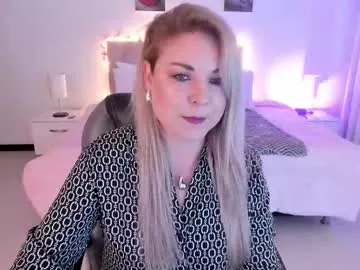 Avatar of violeta_hotter_