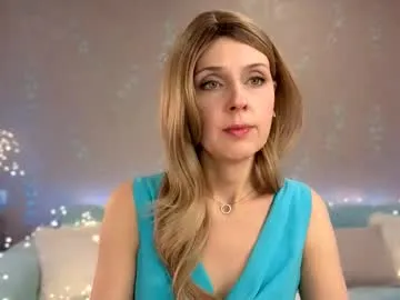 wild_berrrie — Hi!   I am Alice. can I tease you today? - Goal: Spank ass [112 tokens left] #tease #natural #pantyhose #shy #stockings