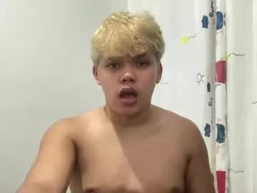 xchrishugecockx from Chaturbate is Freechat