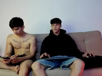 yizus_bonz — Cum   #Bigdick  #cum  #cute  #pvt #Couple [3000 tokens remaining]