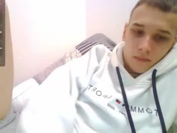 your_honeyy — GOAL: cum show [999 tokens remaining] wow #young #18 #pvt #twink #muscle