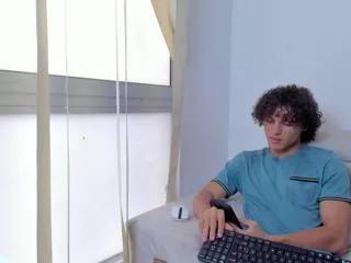 laurent_nova from Flirt4Free is Freechat