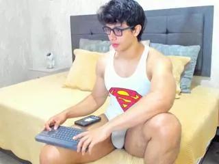 victor_clark from Flirt4Free is Freechat