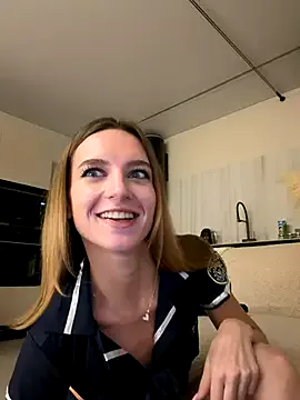 Avatar of -AngelAri-