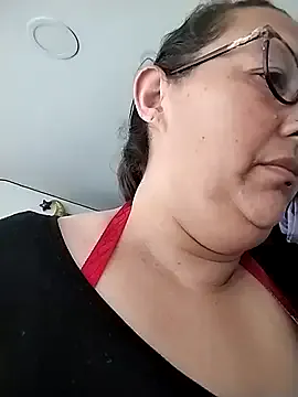 Avatar of -saraqueen-