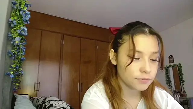 Avatar of 3littleschoolteens