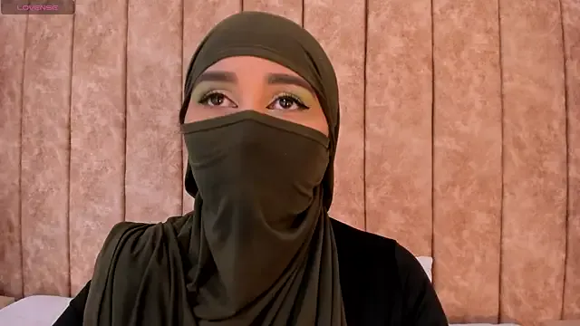 _alishaa_c — Naked body + Position Doggy