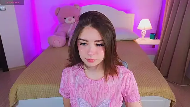 Avatar of _Amelia_Shine_