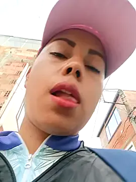 _andrea30 — Strong squirt fingers at bus stop