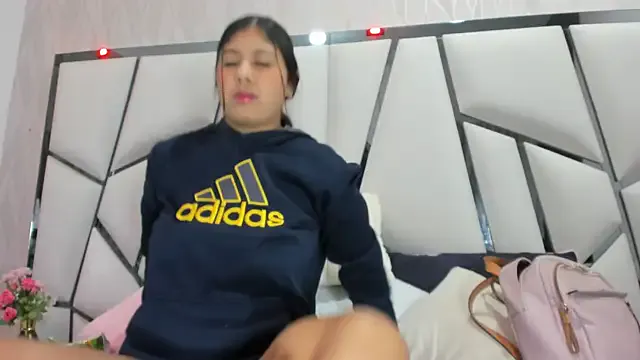 Avatar of _aurora18_