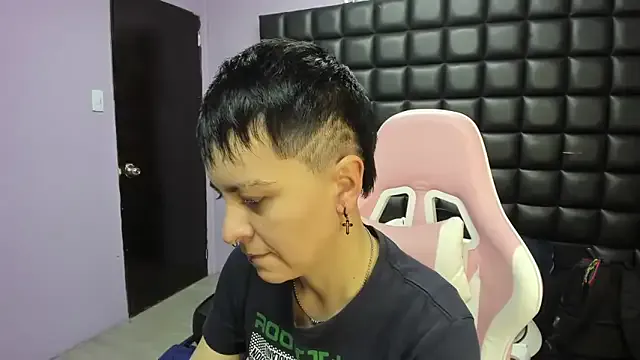 _Hannah_Hot — show naked