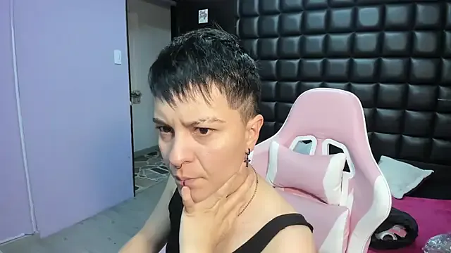 _Hannah_Hot — show naked