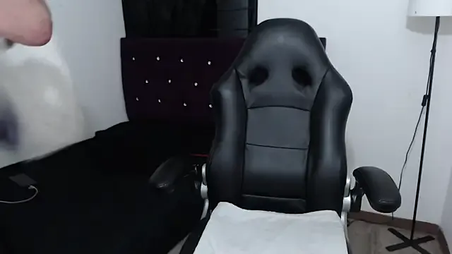 Avatar of _Scarlett_Sweet