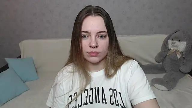 _Sweet_Lana from StripChat is Freechat