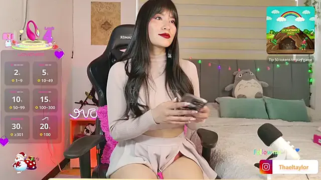 _thaeltaylor — Freechat on StripChat