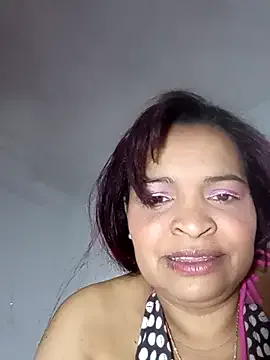 Avatar of _violetta_-